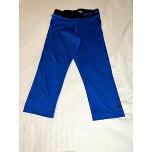 Nike Pro Crop Athletic Pants – Size Small